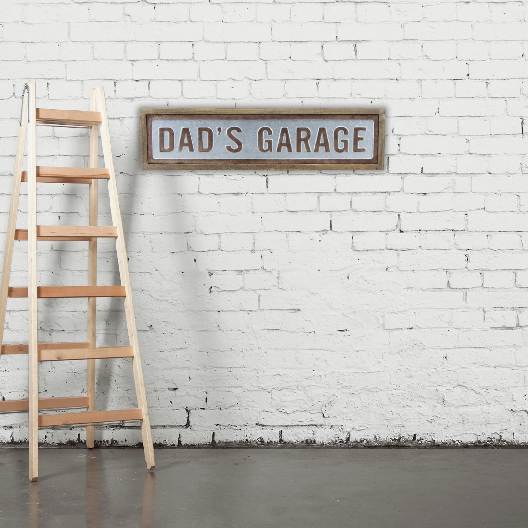 4783 - Darrow "Dad's Garage" Sign