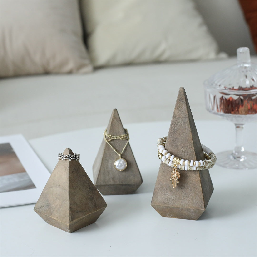 5959L - Palison Pyramid Ring Holder - Large