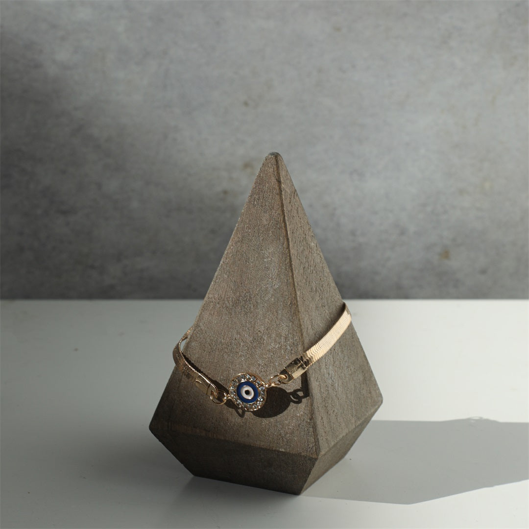 5959M - Palison Pyramid Ring Holder - Medium