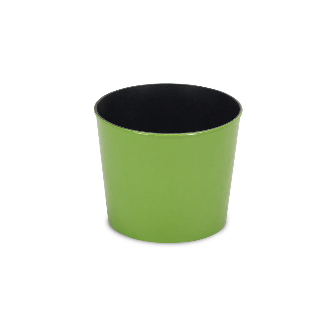 PP-102 - 7" Round Plastic Pot