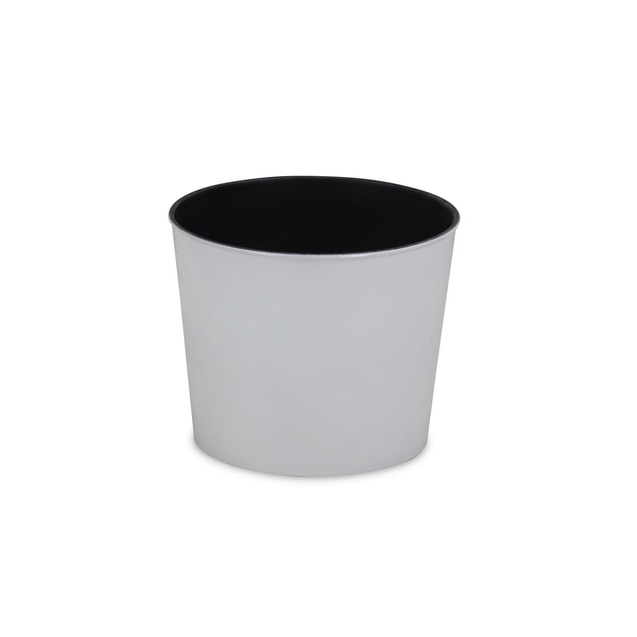 PP-102 - 7" Round Plastic Pot