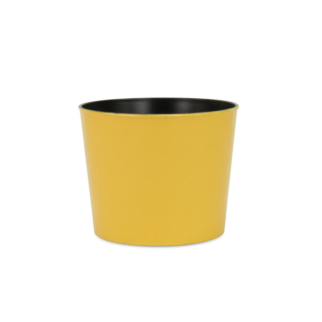 PP-102 - 7" Round Plastic Pot