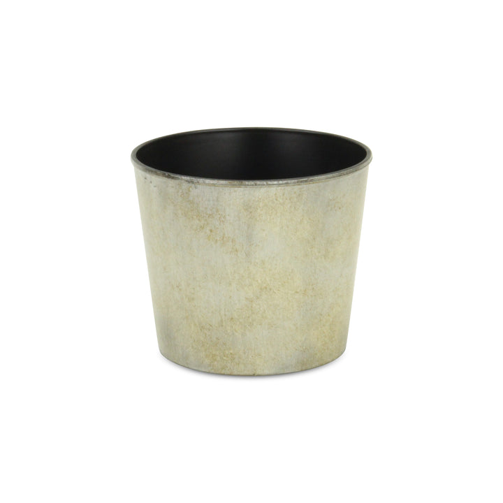 PP-104 - 6" Round Plastic Pot