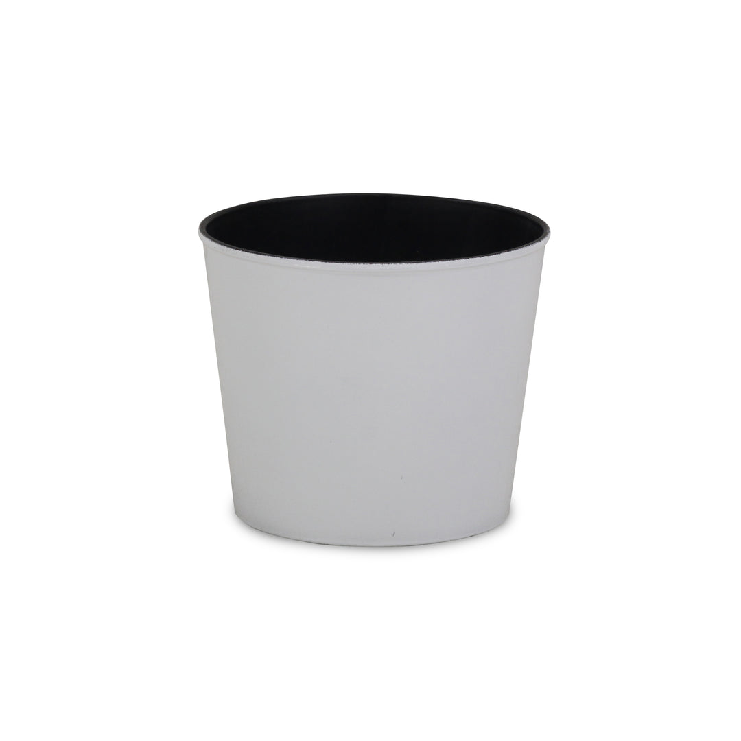 PP-104 - 6" Round Plastic Pot