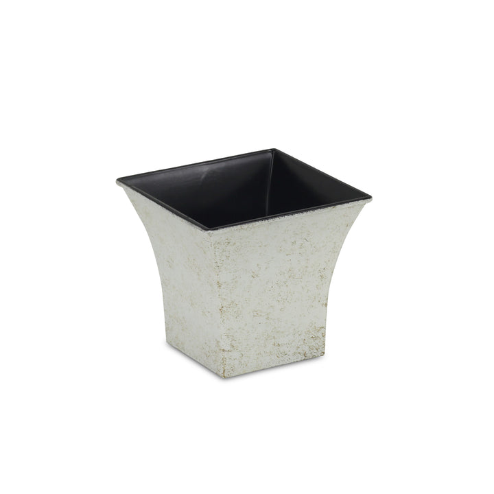 PP-109 - 4.75" Square Plastic Pot