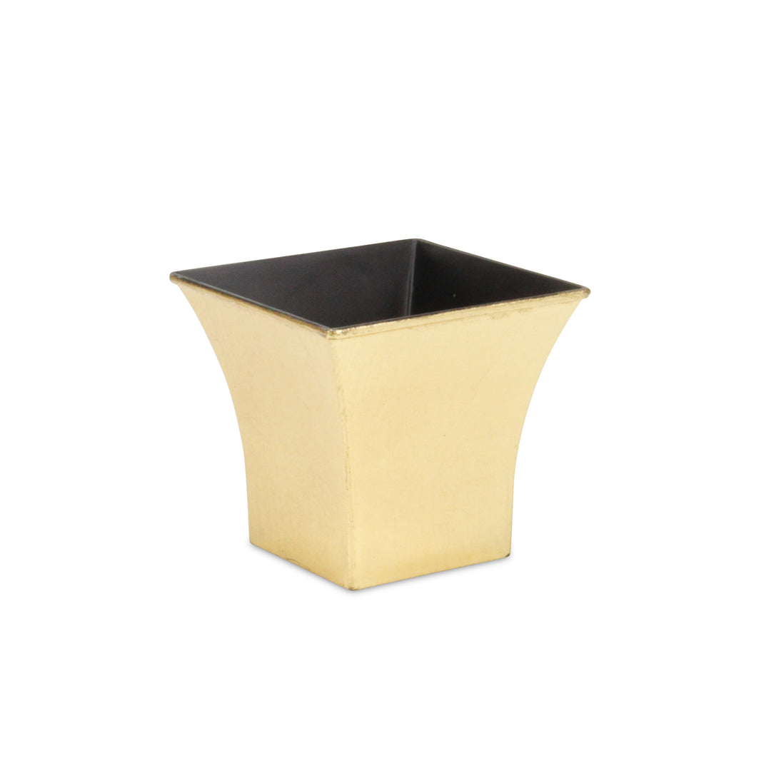 PP-109 - 4.75" Square Plastic Pot