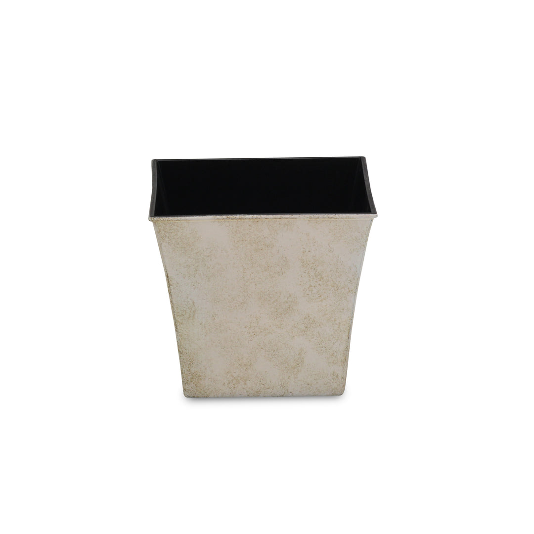 PP-110 - 6.5" Square Plastic Pot