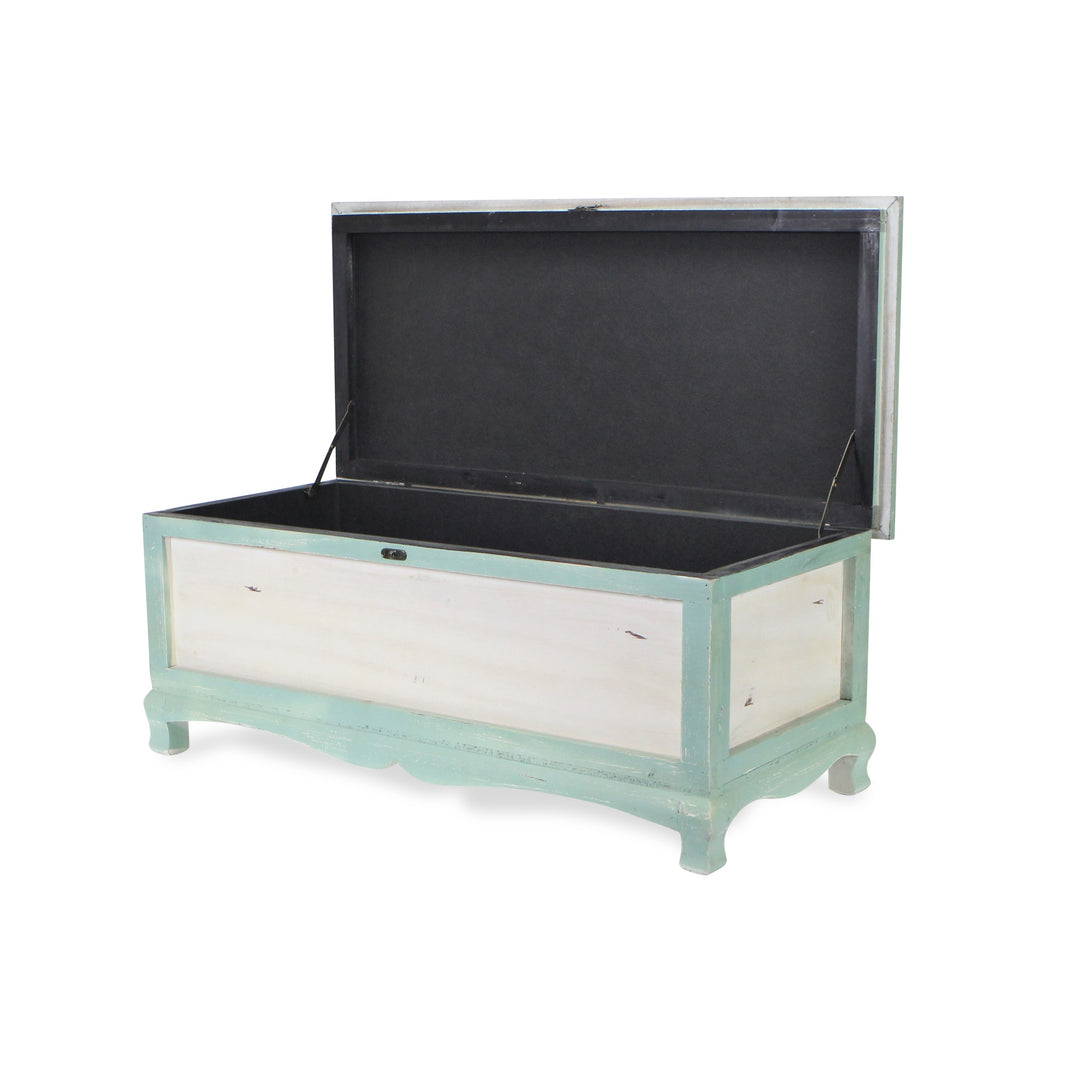 FP-3303 - Nella Bench Chest