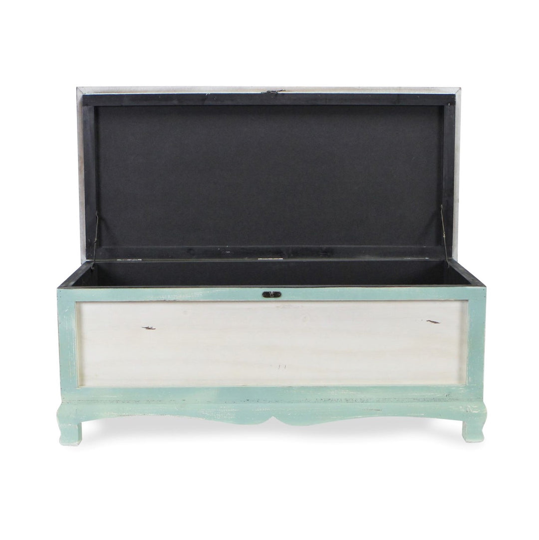 FP-3303 - Nella Bench Chest